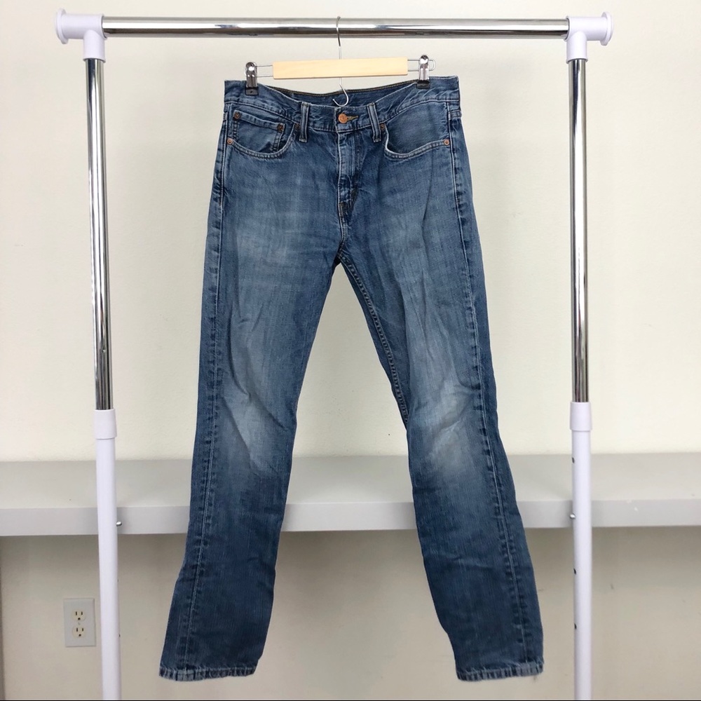 Levi’s Men Slim Fit 32 x 32 Medium Wash Jeans